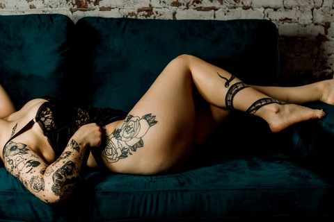 View InkedGoddess 🌙 (inkedgoddess43) OnlyFans 23 Photos and 2 Videos leaks 

 picture 2