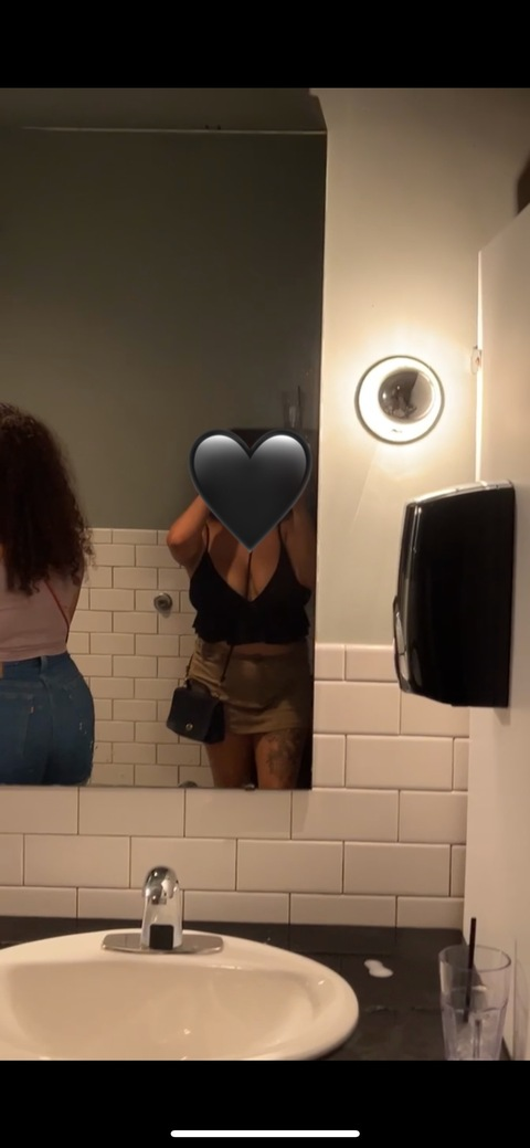 innersiren OnlyFans Leak (0 Photos and 0 Videos) 

 picture 2
