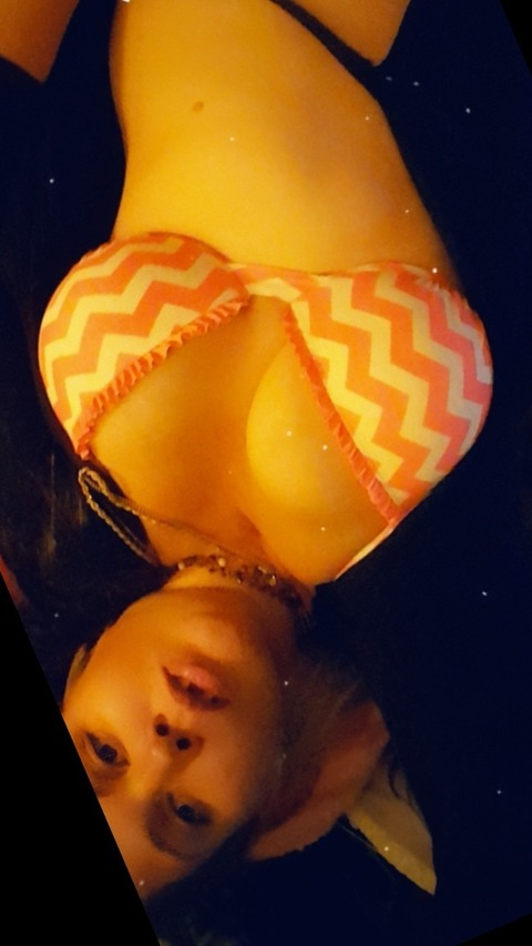 View insanesissy26 (BadThickChick) OnlyFans 25 Photos and 1 Videos gallery 

 picture 2