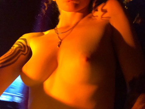 int0th3v0id OnlyFans Leaked 

 picture 2
