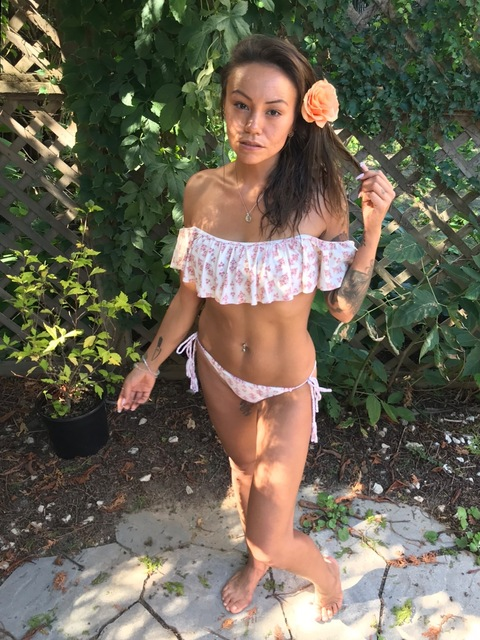 View Maika Harper (inukinthecity) OnlyFans 10 Photos and 1 Videos gallery 

 picture 2