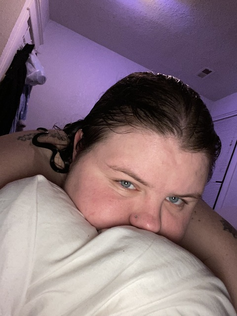 irishcream93 OnlyFans Leak 

 picture 2