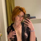 View irisxredxpanda OnlyFans content for free 

 picture 1