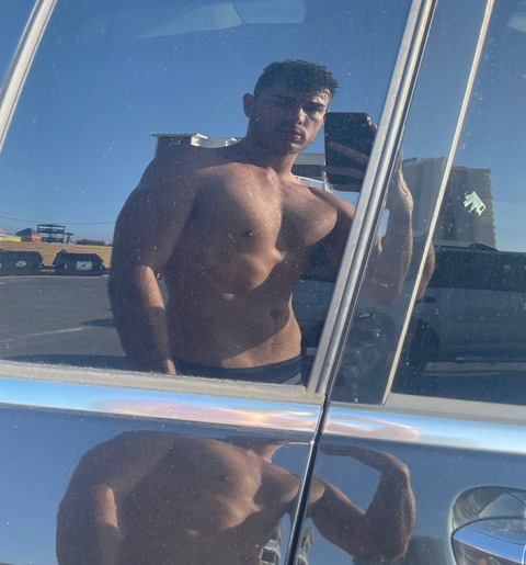 View isaacthedad (IsaacDaDad) OnlyFans 47 Photos and 2 Videos gallery 

 picture 2