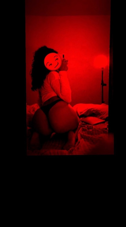 isamaria63 OnlyFans Leaked 

 picture 2