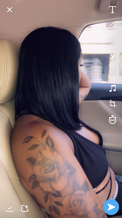 isayona leaked gallery photo 2