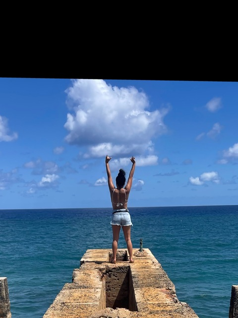Onlyfans leaked islandgirlwett 

 picture 2