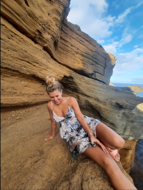 View islandpussies OnlyFans content for free 

 picture 2