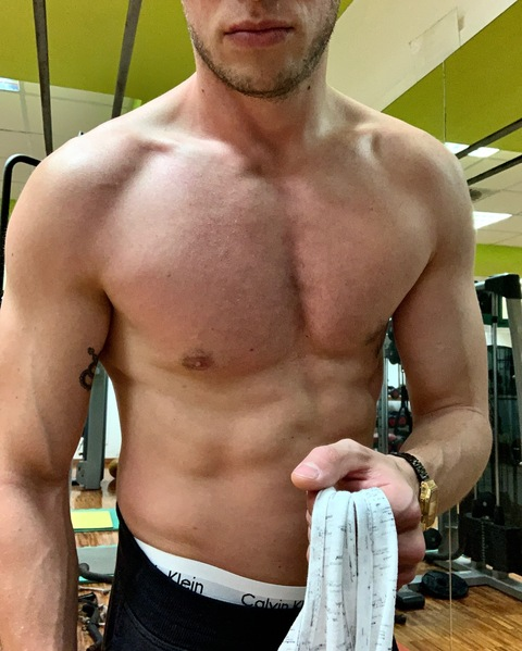 Get Free access to italianboynew Leaked OnlyFans 

 picture 2