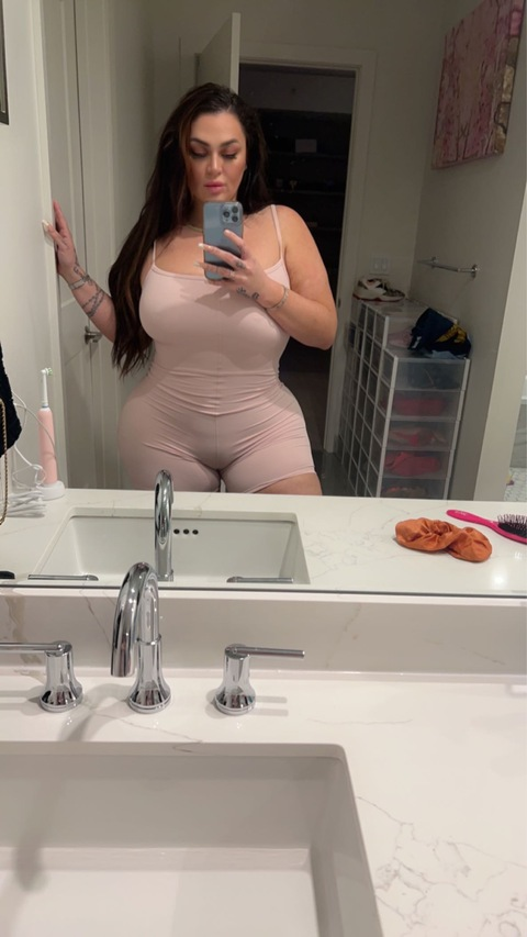 Get Free access to @italiangoddess3 Leak OnlyFans 

 picture 2