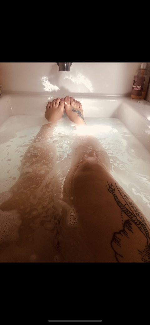 @its_lexxxi_lakes leaks Onlyfans photos free 

 picture 2