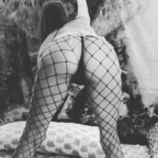 Download itsfoxiroxi OnlyFans content for free 

 picture 1