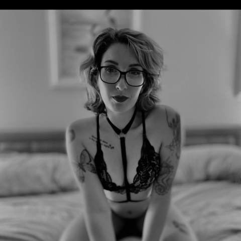 Download itsickyvickii OnlyFans content free 

 picture 2