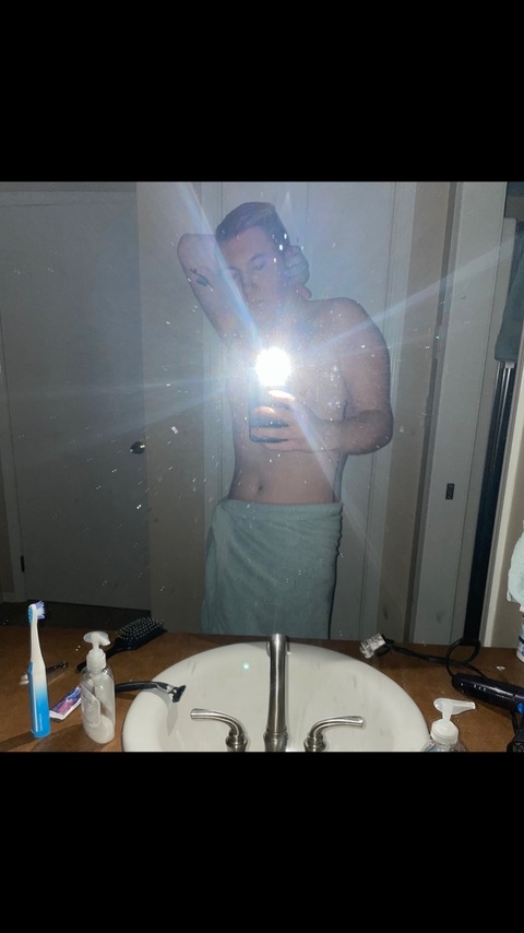 itsjustmichael47 OnlyFans Leak 

 picture 2
