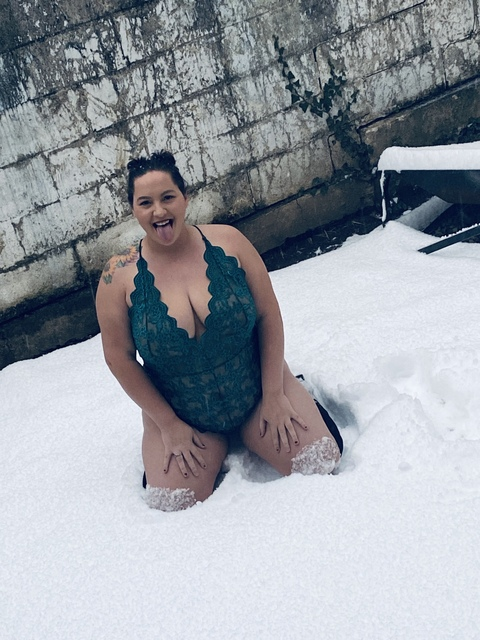 Download itskammmm521 OnlyFans videos and photos free 

 picture 2