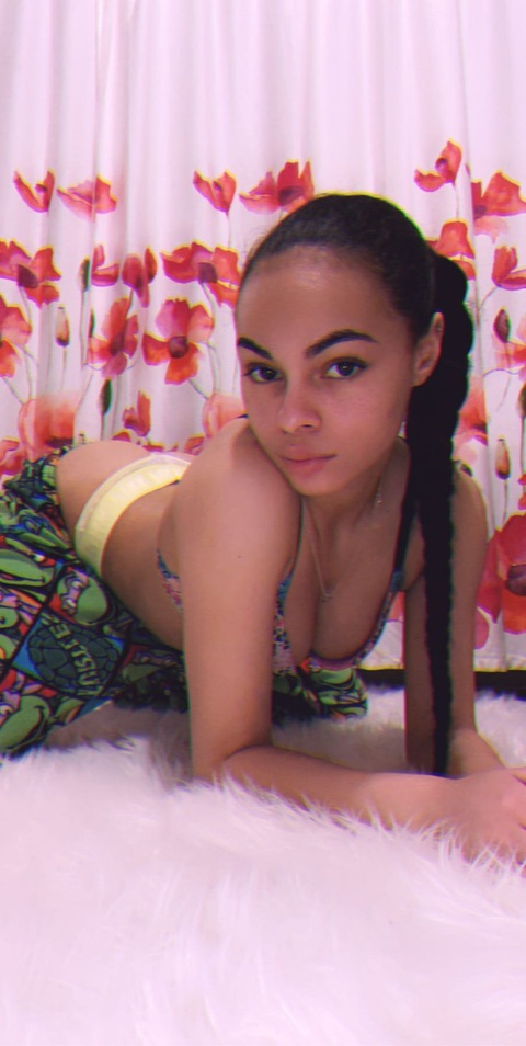 View itslittletiara OnlyFans content for free 

 picture 2