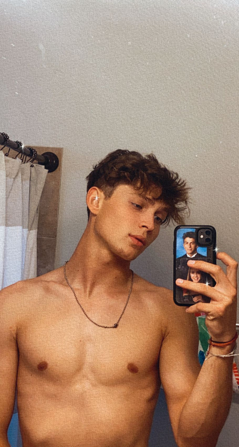 @itsloganscott leaked Onlyfans photos free 

 picture 2