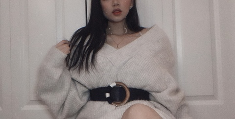 itslysa OnlyFans Leaked 

 picture 2