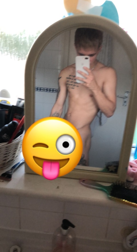 View itsmelatchy OnlyFans videos and photos for free 

 picture 2