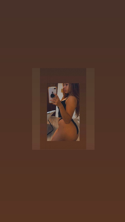 itsmeldoeee (Mel) free OnlyFans content 

 picture 2