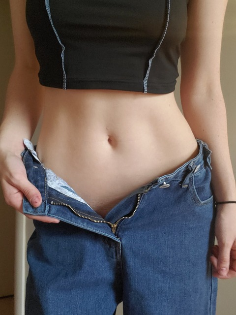 itsreallyvalerie (Valerie) free OnlyFans content 

 picture 2