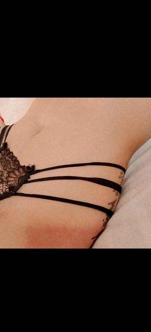 @itzeelalv leaked Onlyfans videos and photos free 

 picture 2