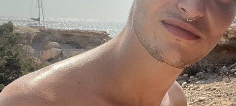 ivanpazxxx OnlyFans Leak 

 picture 2