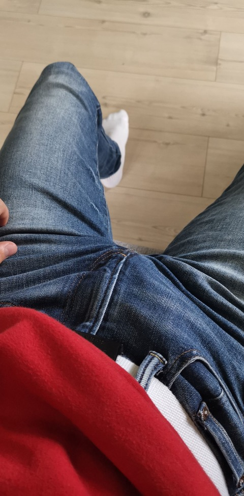jackellison100 (Jack Ellison) OnlyFans Leaked Pictures & Videos 

 picture 2