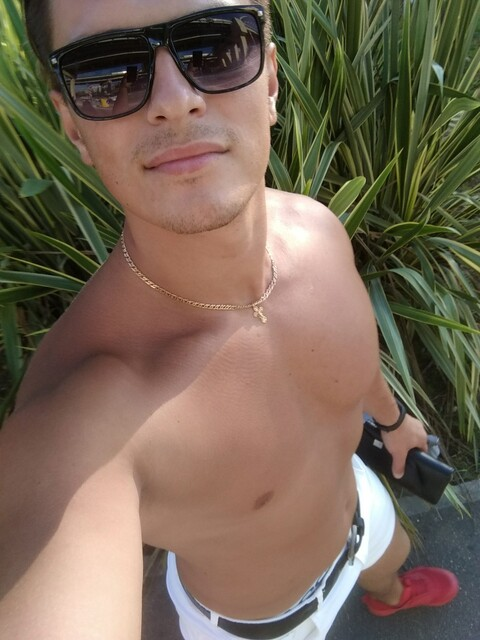View jackson_smile (jackson_smile) OnlyFans 86 Photos and 26 Videos for free 

 picture 2