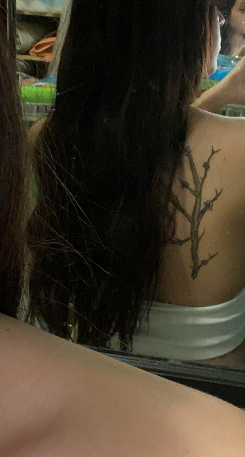 View jadarodz18 (Jada Rodriguez) OnlyFans 0 Photos and 0 Videos leaked 

 picture 2