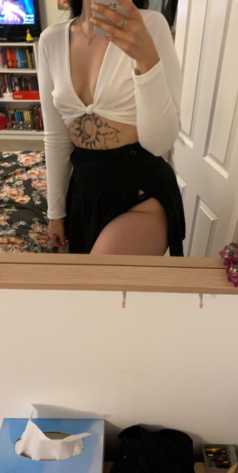 jade-ox (Jade) OnlyFans Leaked Videos and Pictures 

 picture 2