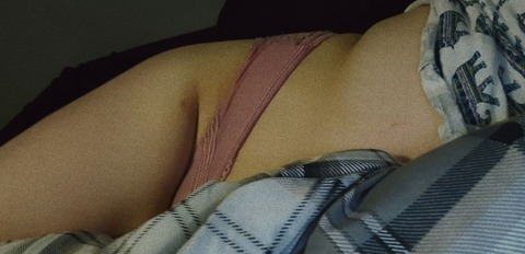 jade.honey1 OnlyFans Leaked (5 Photos and 1 Videos) 

 picture 2