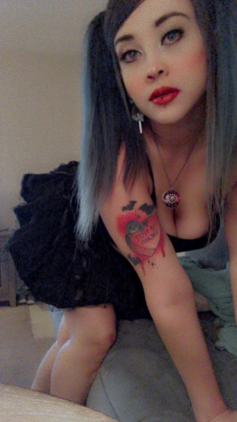 jadedxeyes (Jade) free OnlyFans Leaked Pictures & Videos 

 picture 2