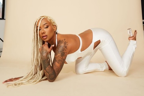 Onlyfans leaked jadelauricetv 

 picture 2