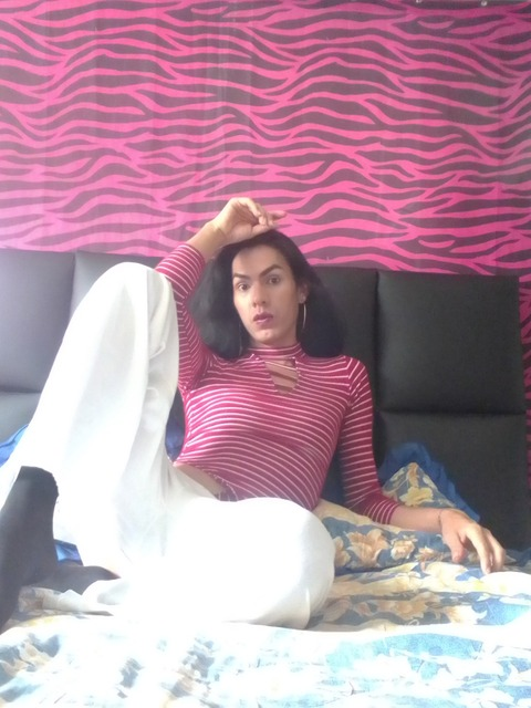 jadesalvadortrans OnlyFans Leaked Photos and Videos 

 picture 2