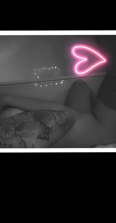 Onlyfans leaked jadeybaby009 

 picture 2
