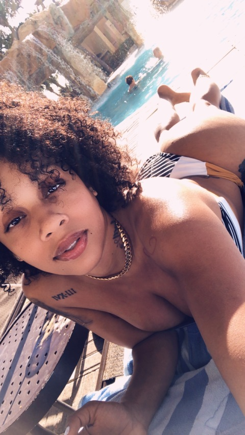 jaebee (Jae Bee) OnlyFans content 

 picture 2