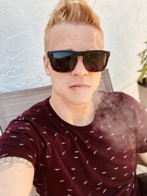 jakeboi19 (Jake Kay) OnlyFans content 

 picture 2