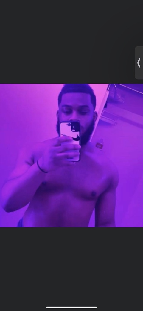 jaleelz2324 (Jaleel) OnlyFans content 

 picture 2