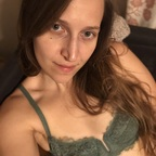 View janelle_fox OnlyFans content for free 

 picture 1