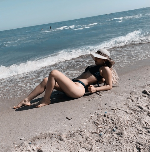 Download janny_nikolee OnlyFans content for free 

 picture 2