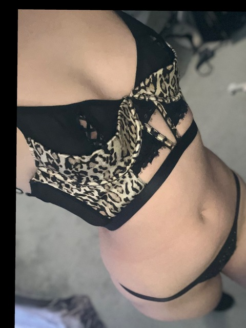View jasmin322 OnlyFans videos and photos for free 

 picture 2