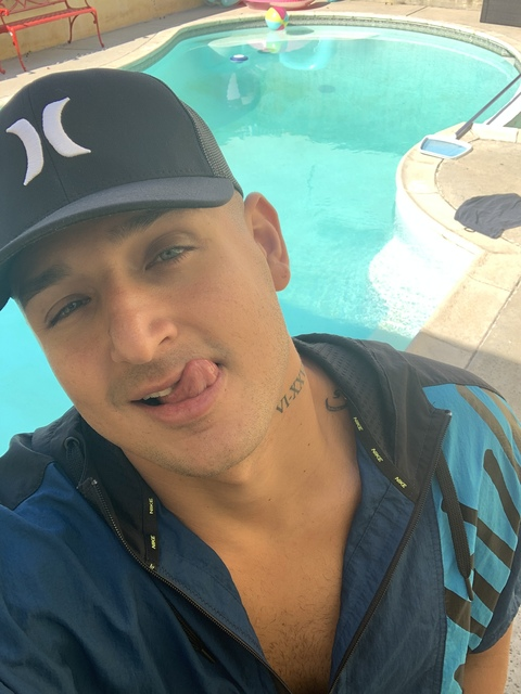 View jaydiamond33 (Jay Diamond) OnlyFans 21 Photos and 34 Videos gallery 

 picture 2