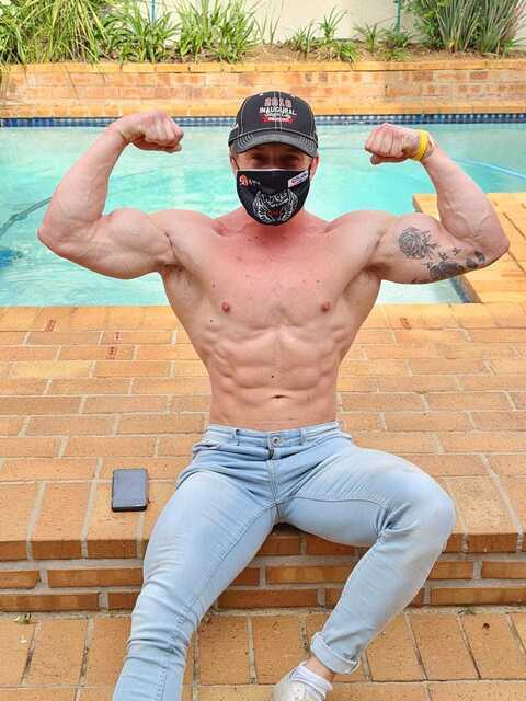 View Jay Fit (jayfitbby) OnlyFans 230 Photos and 37 Videos for free 

 picture 2