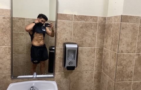 Onlyfans leaks jaykaveee 

 picture 2