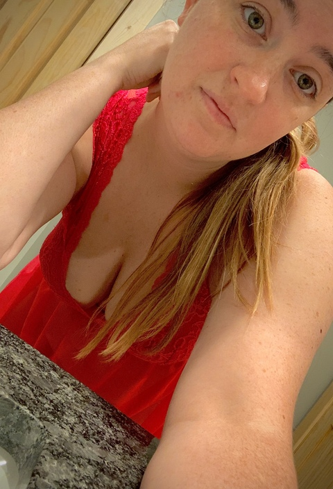 View Danielle Gardner (jazzygirl321) OnlyFans 29 Photos and 0 Videos gallery 

 picture 2