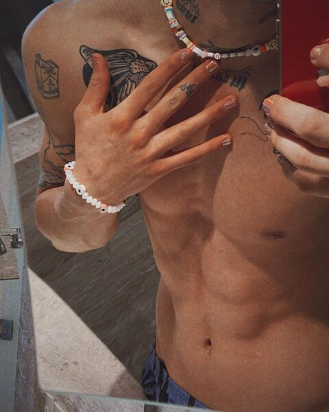 Onlyfans free content jbichi 

 picture 2