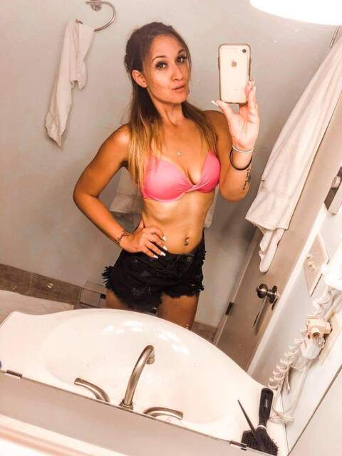 View jenicat28 OnlyFans content for free 

 picture 2