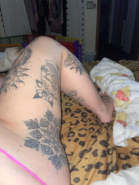 Onlyfans leak jenni_faye1999 

 picture 2