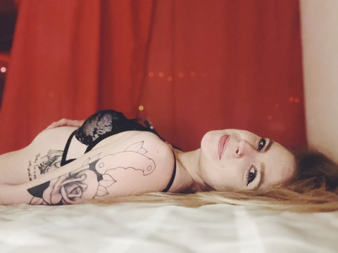Onlyfans leaks jennydarling 

 picture 2